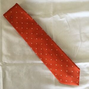 🌺 Brooks Brothers Red and White Polka Dot Silk Tie